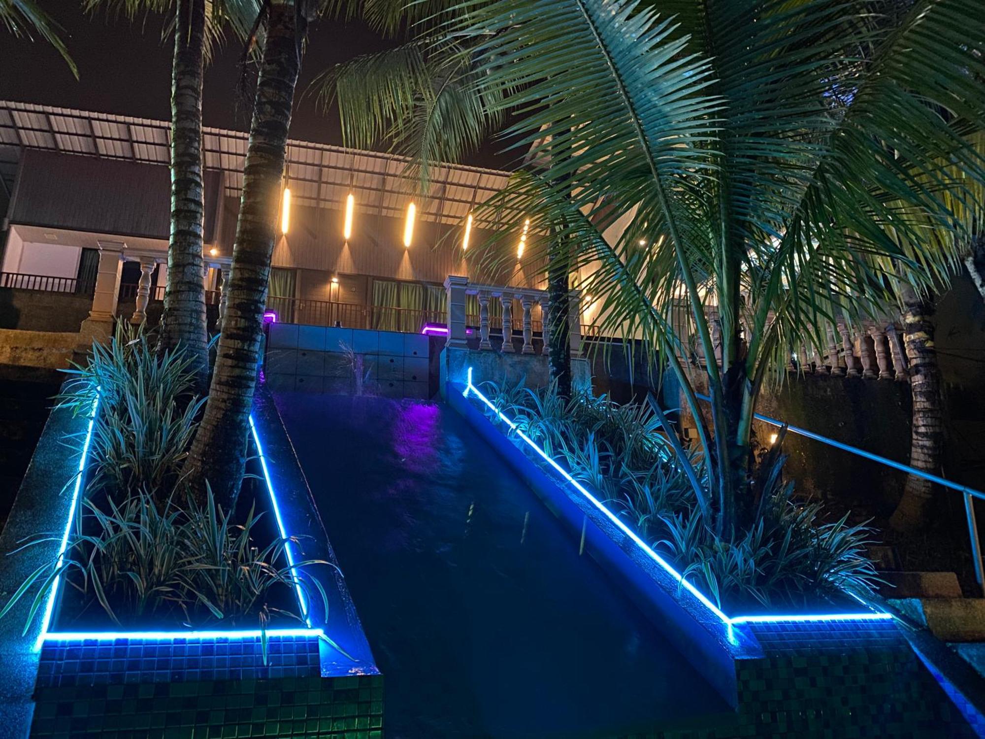 Santai De Lui Resorts Kampong Masjid  Zewnętrze zdjęcie